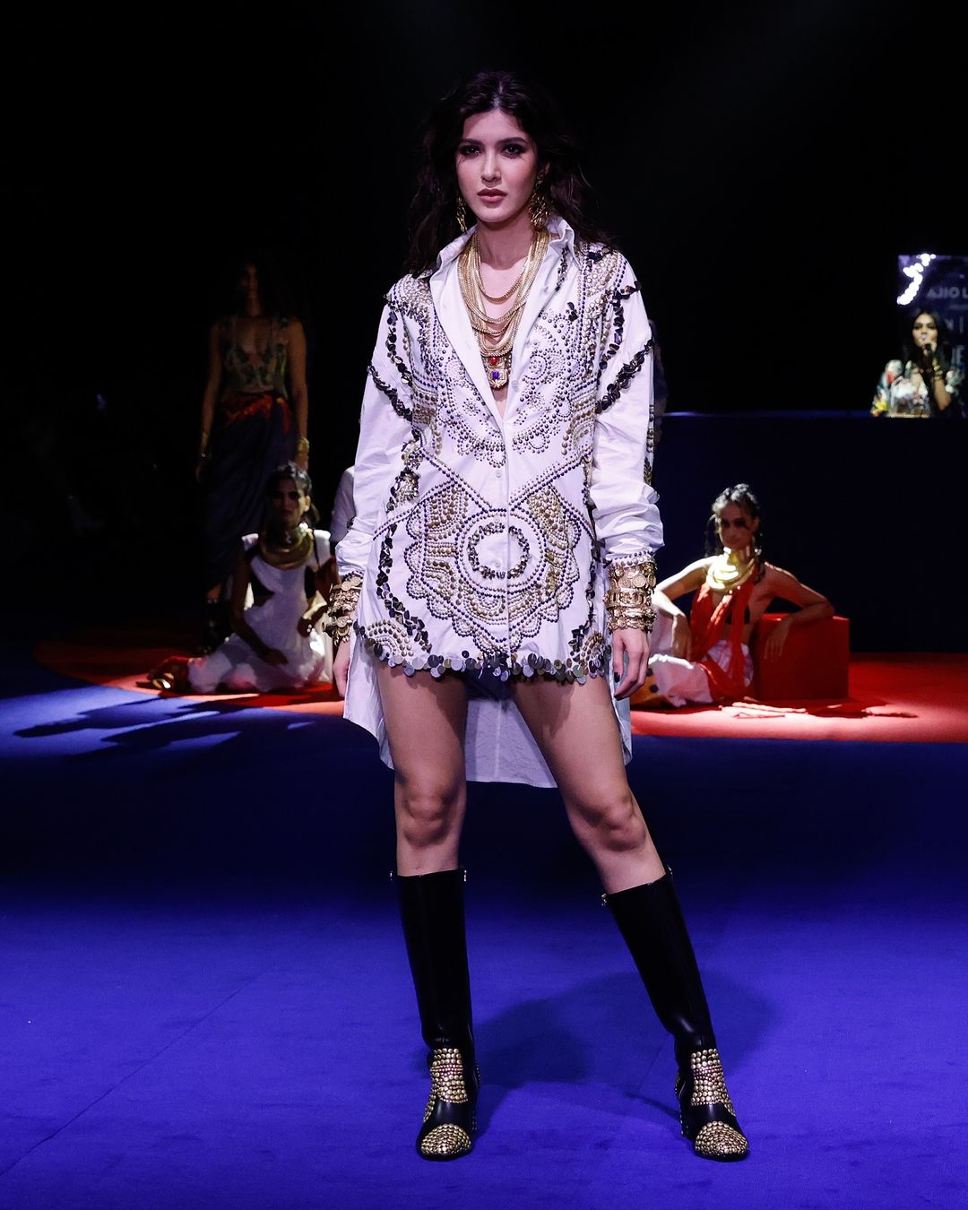 Shanaya Kapoor in AK-OK